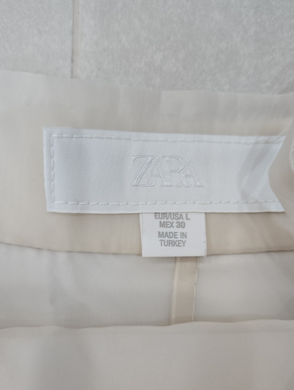 Zara Ivory Midi Dress With Straight Neckline And Sheer Hem Size L - Picture 7 of 8